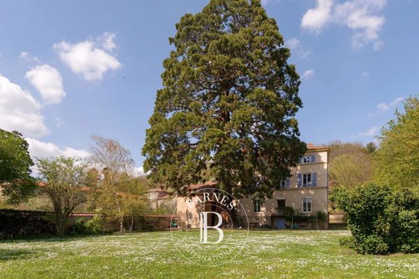 Chessy, Propriété 7 Chambres -  348 m² à vendre