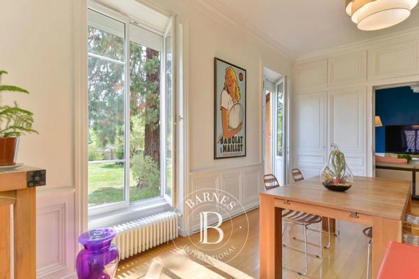 Chessy, Propriété 7 Chambres -  348 m² à vendre