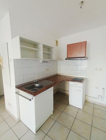 Frontignan - Appartement T2 de 35M² avec terrasse et stationnements