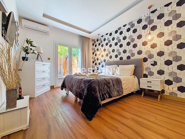 Maison Sainte-Maxime 5 pièce(s) 116 m² - Rénovée, meublée et prête à vivre