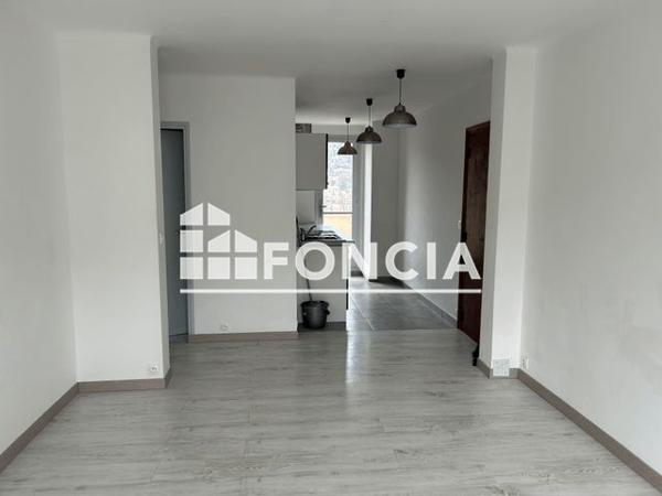 Location Appartement 3 pièces 51.81 m² - 12 AVENUE DU MARECHAL JUIN Digne-les-bains 04000