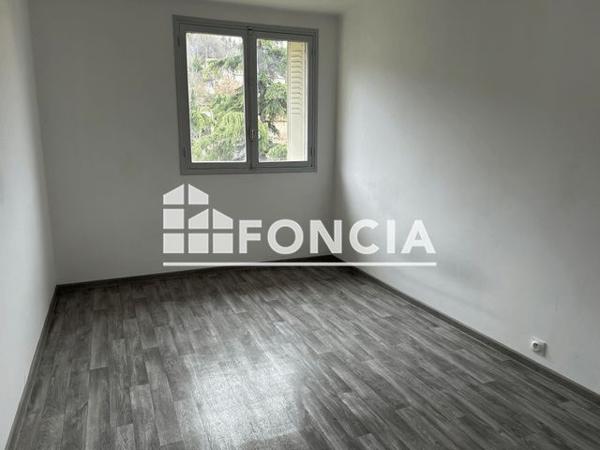 Location Appartement 3 pièces 51.81 m² - 12 AVENUE DU MARECHAL JUIN Digne-les-bains 04000