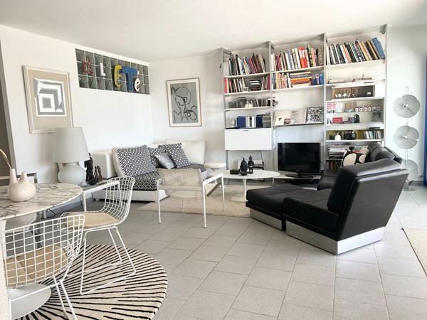 Villa Hyeres 6 pièce(s) 180 m2