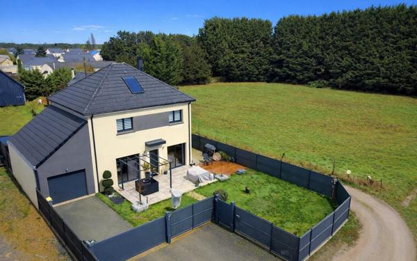 Maison à CHANGE, 72560 - 5 pièces 110m²