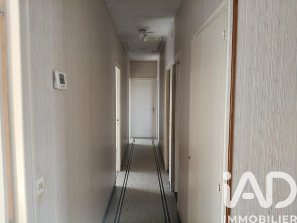 Maison à vendre 5 pièces 93 m² Montaigu-Vendée