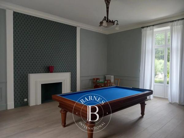 Fontenay-le-Comte, Manoir 7 Chambres -  363 m² à vendre