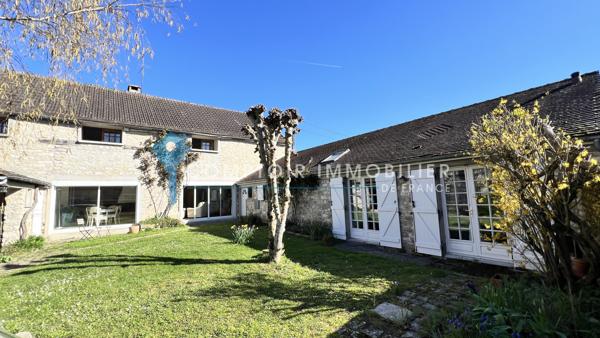 Maison
                                                                                                                                                                                                                                                                                                                        7 pièce(s)                                                                                                                                                                                                          4 chambre(s)                                                                                                                                                                                                          180  m²