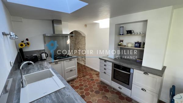 Maison
                                                                                                                                                                                                                                                                                                                        7 pièce(s)                                                                                                                                                                                                          4 chambre(s)                                                                                                                                                                                                          180  m²