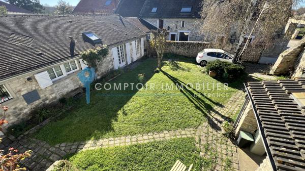Maison
                                                                                                                                                                                                                                                                                                                        7 pièce(s)                                                                                                                                                                                                          4 chambre(s)                                                                                                                                                                                                          180  m²