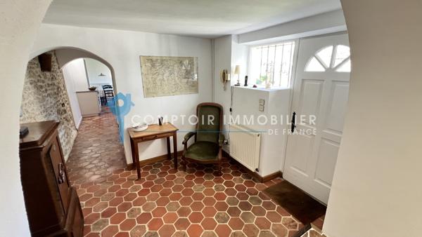 Maison
                                                                                                                                                                                                                                                                                                                        7 pièce(s)                                                                                                                                                                                                          4 chambre(s)                                                                                                                                                                                                          180  m²