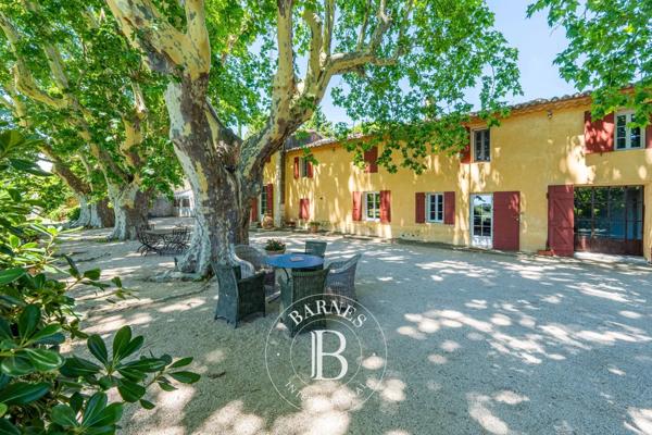 Aix-en-Provence, Propriété 4 Chambres -  304 m² à vendre