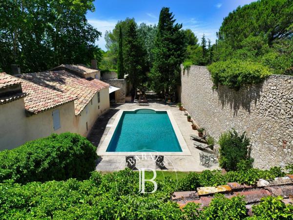 Aix-en-Provence, Propriété 4 Chambres -  304 m² à vendre