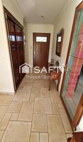 Contemporaine, 4 chambres, sur 2152m² de jardin