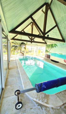 Contemporaine, 4 chambres, sur 2152m² de jardin