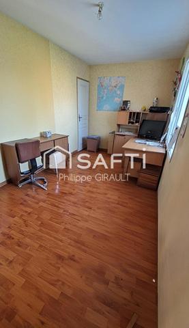 Contemporaine, 4 chambres, sur 2152m² de jardin