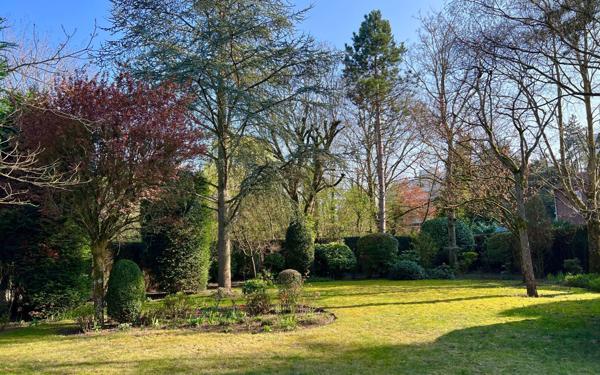 Maison à vendre    7 pièces •  Compiègne