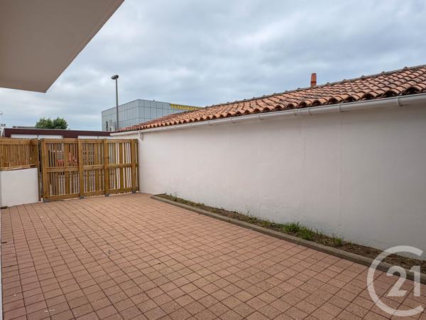 Appartement T3 à vendre  3 pièces - 80,30 m2 CHATEAU D OLONNE - 85