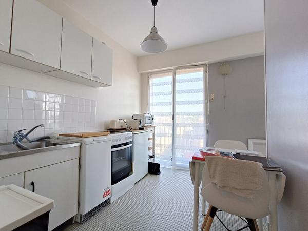 Charmant studio meublé à Tours ? 21,93 m²