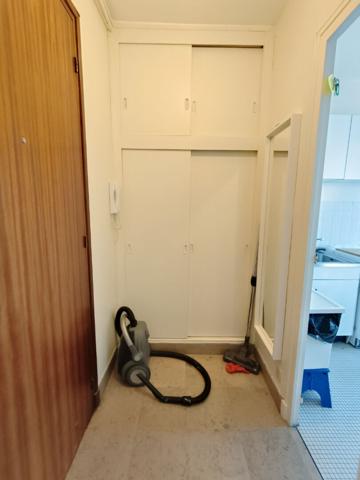 Charmant studio meublé à Tours ? 21,93 m²