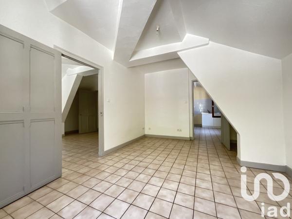 Appartement 3 pièces de 400 m² à Voiron (38500)