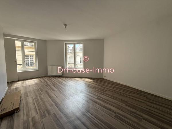 Appartement à louer 2 pièces de 76 m²