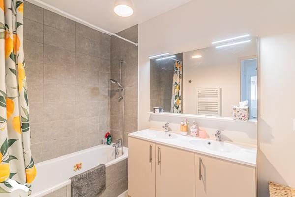 Maison à vendre |                                       Bruges |                                        4 pièces  |  90 m²