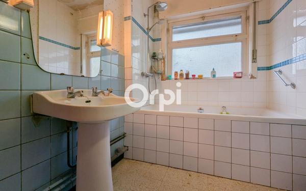 Maison à vendre    6 pièces •  Comines