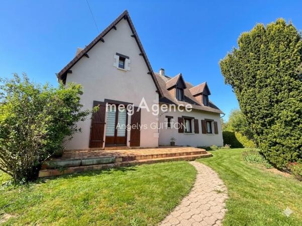 Maison à Beaumont-sur-Sarthe, 72170 - 5 pièces 160m²