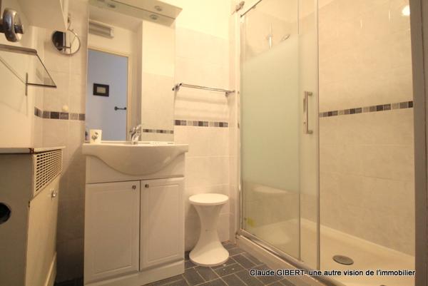 Balaruc-les-Bains (34540) T1 2eme étage avec vue étang et Mont Saint Clair Balaruc-Les-Bains