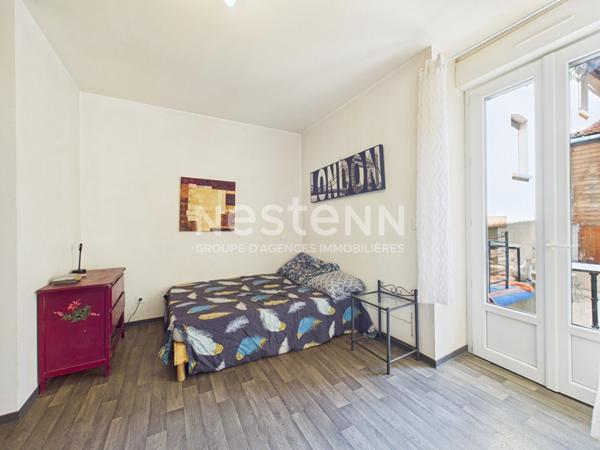 Aurillac, centre ville, a Vendre Appartement de 2 pieces avec caves.