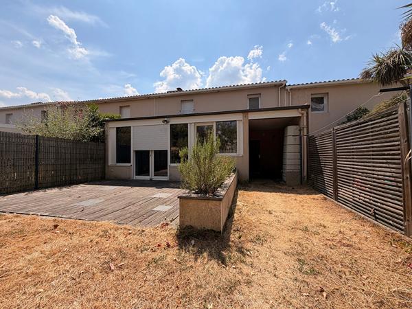 Nantes Sud : Maison 3 chambres, un garage, un jardin clos