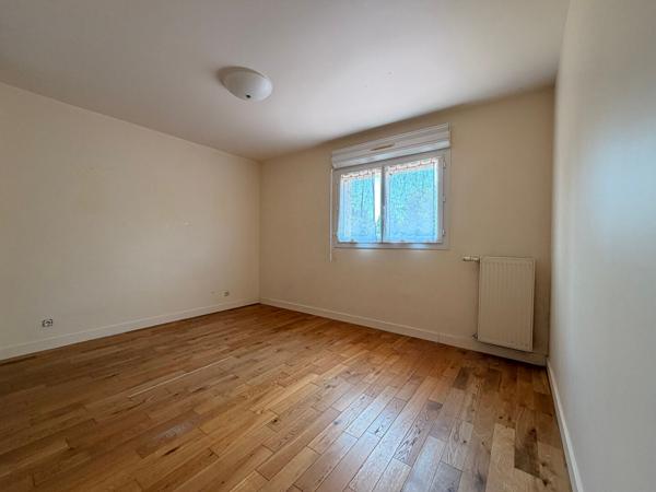 Nantes Sud : Maison 3 chambres, un garage, un jardin clos