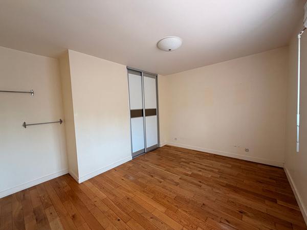 Nantes Sud : Maison 3 chambres, un garage, un jardin clos