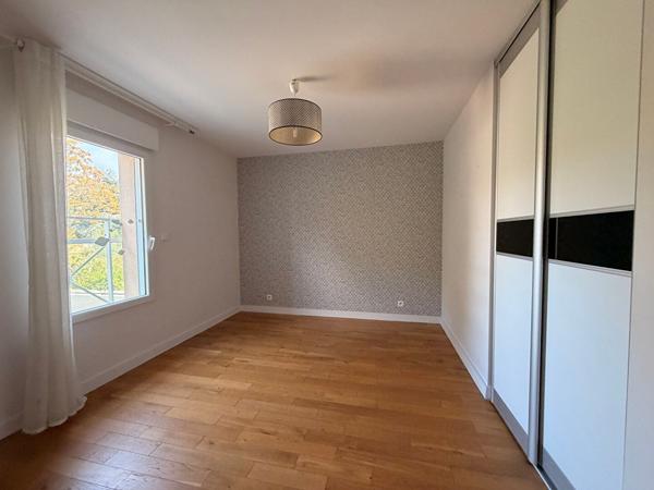 Nantes Sud : Maison 3 chambres, un garage, un jardin clos