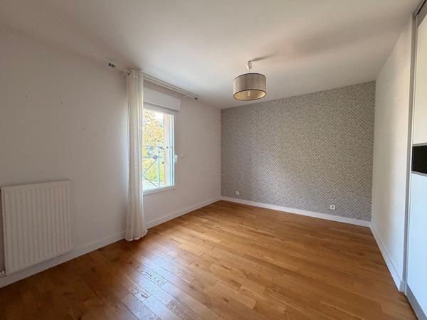 Nantes Sud : Maison 3 chambres, un garage, un jardin clos