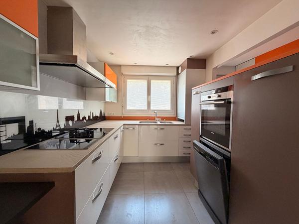 Nantes Sud : Maison 3 chambres, un garage, un jardin clos