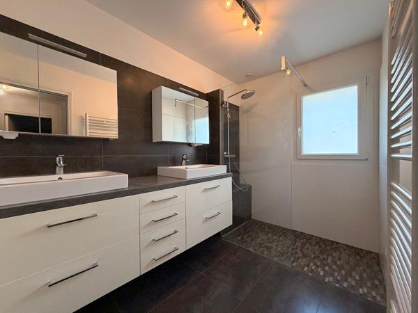 Nantes Sud : Maison 3 chambres, un garage, un jardin clos