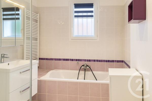 Maison à vendre  8 pièces - 162 m2 PIERRES - 28