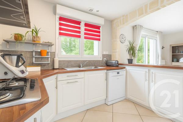 Maison à vendre  8 pièces - 162 m2 PIERRES - 28