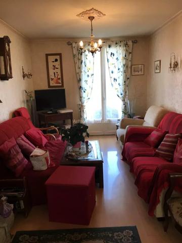 Vente                                                      Maison
                        
                     6 pièces                      119 m2                     à Montgermont