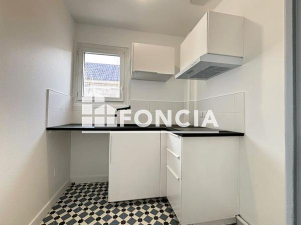 Location Studio 29.07 m² - Etampes 91150