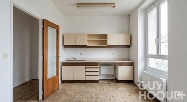 À VENDRE LOCAL COMMERCIAL 41 m² LA ROCHELLE QUARTIER LA GENETTE