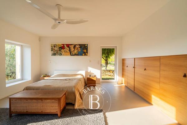Vaison-la-Romaine, Propriété viticole 4 Chambres -  310 m² à vendre