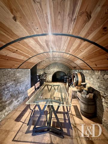 Magnifique MOULIN en parfait état