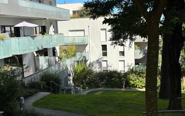 Appartement à vendre    3 pièces • 60,10 m2 La Mulatière