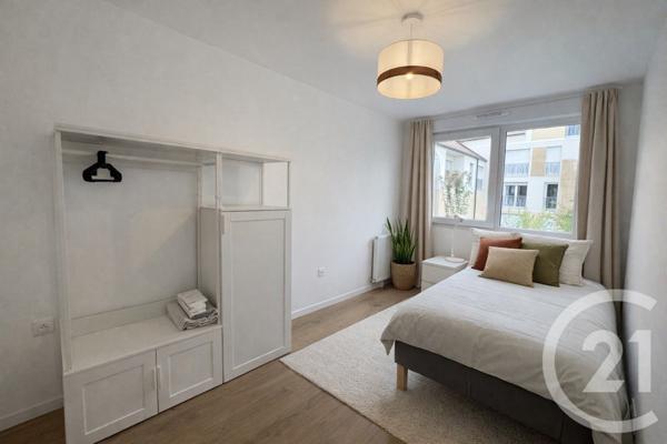 Appartement F5 à vendre  5 pièces - 94,72 m2 SERRIS - 77