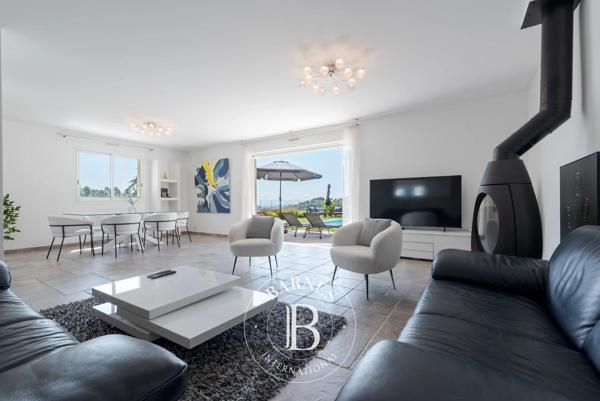 Biot, Villa 5 Chambres -  378 m² à vendre