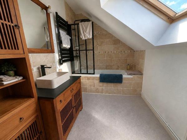Maison à vendre 382 239 € Saint-Doulchard 5 p 171 m² DPE C