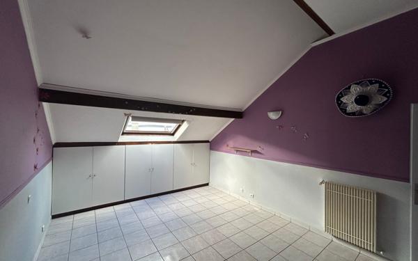 Maison à vendre    6 pièces • 144 m2 Saint-Denis