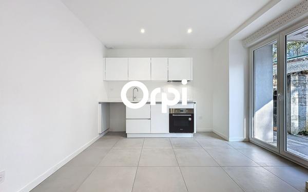 Appartement à vendre    4 pièces •  La Tour